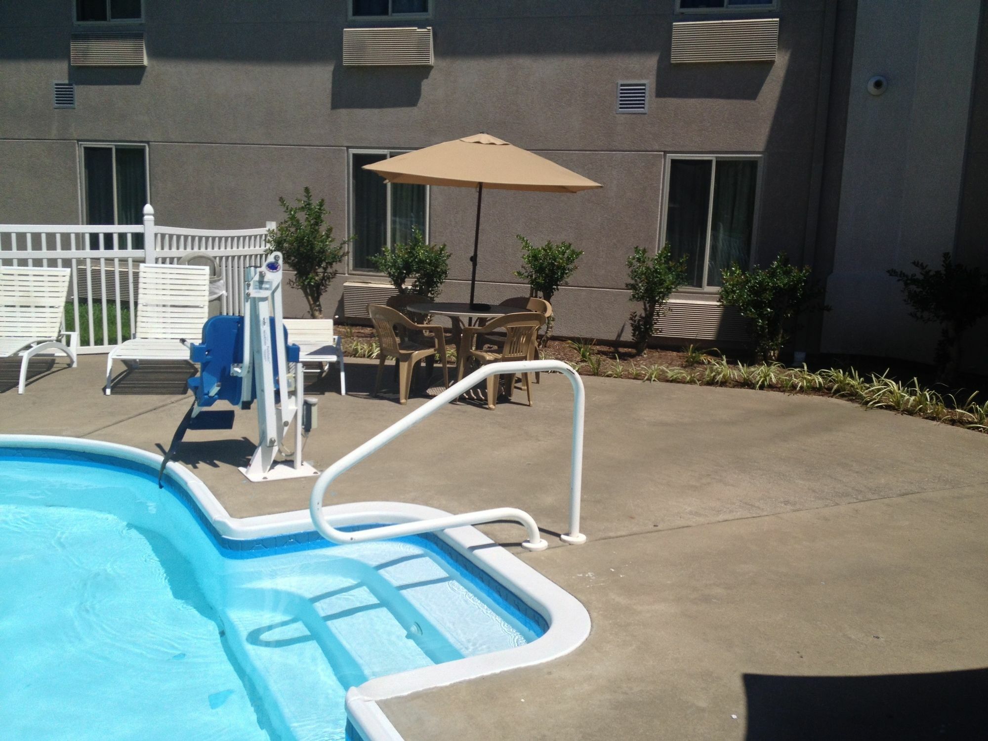 Quality Inn Calvert City - Paducah East Eksteriør bilde