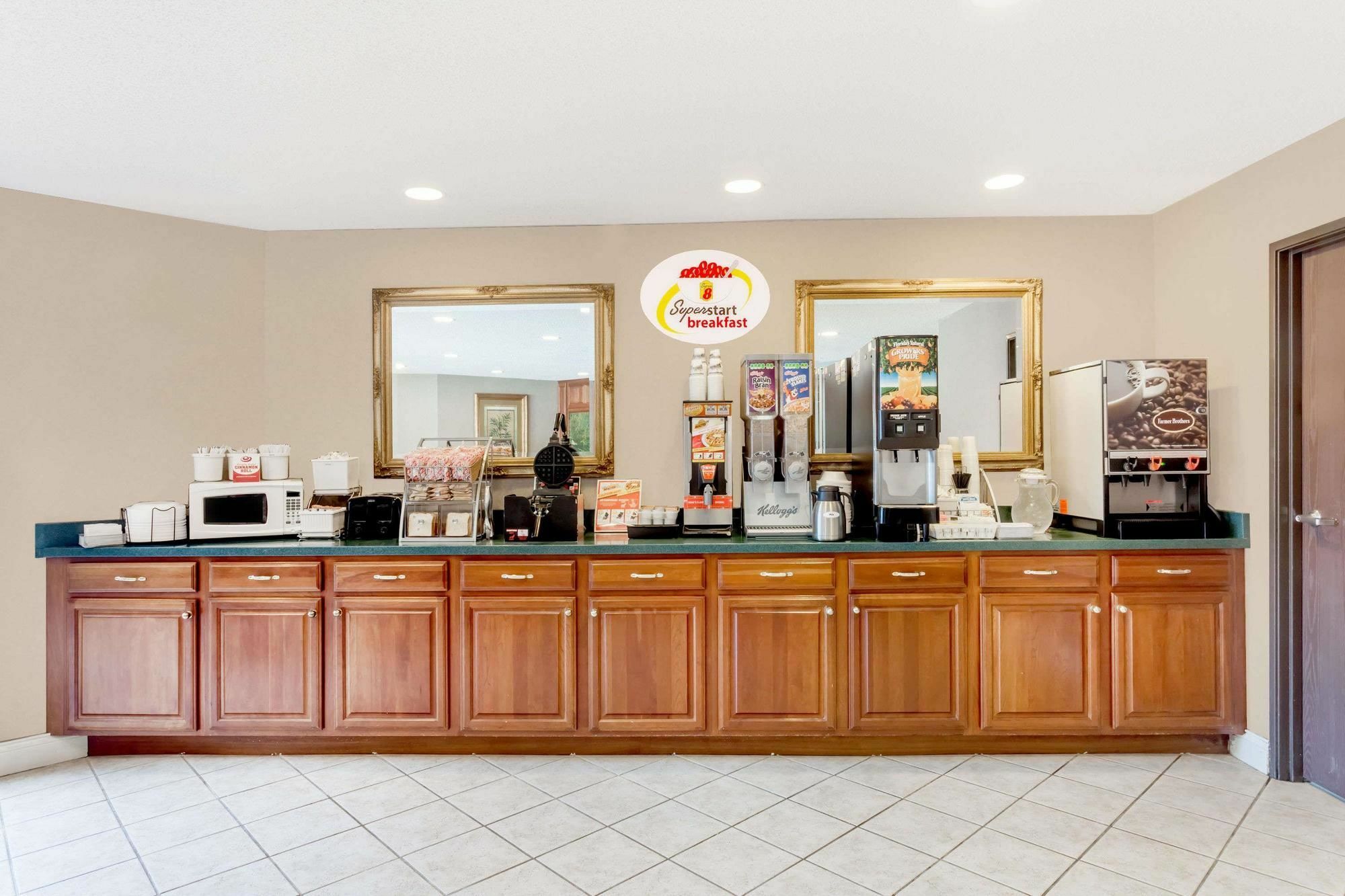 Quality Inn Calvert City - Paducah East Eksteriør bilde